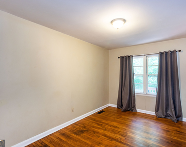 2982 Pearl Street - Photo Thumbnail 8