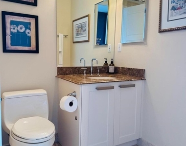3333 Ne 32nd Avenue - Photo Thumbnail 11