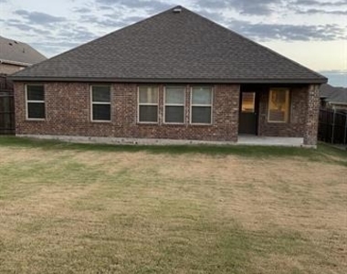 573 La Grange Drive - Photo Thumbnail 16