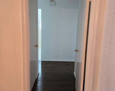 8604 Baltimore Drive - Photo Thumbnail 8