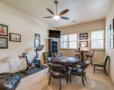 1207 Beaconsfield Lane - Photo Thumbnail 28