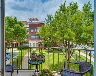 1207 Beaconsfield Lane - Photo Thumbnail 2