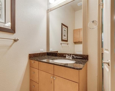 1207 Beaconsfield Lane - Photo Thumbnail 27