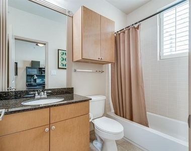 1207 Beaconsfield Lane - Photo Thumbnail 31