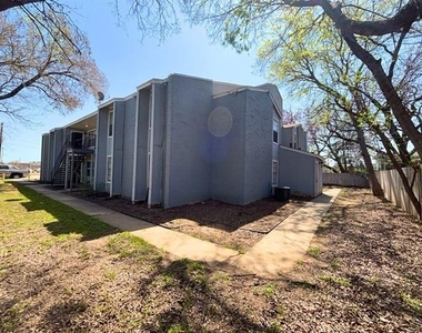 219 Fry Street - Photo Thumbnail 11