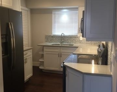 6159 Bandera Avenue - Photo Thumbnail 4