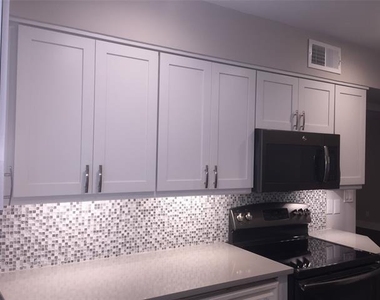 6159 Bandera Avenue - Photo Thumbnail 5