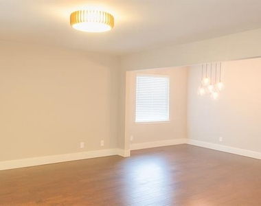6159 Bandera Avenue - Photo Thumbnail 7