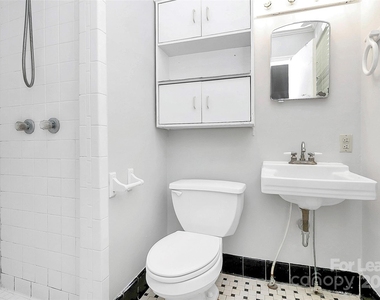 228 Seneca Place - Photo Thumbnail 21