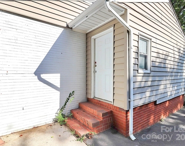 228 Seneca Place - Photo Thumbnail 29