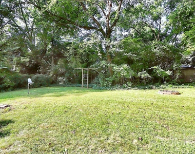 228 Seneca Place - Photo Thumbnail 33