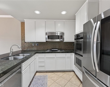 152 Terraza Court - Photo Thumbnail 17