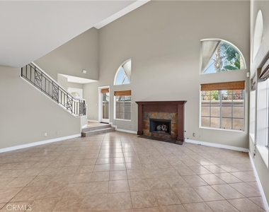 152 Terraza Court - Photo Thumbnail 9