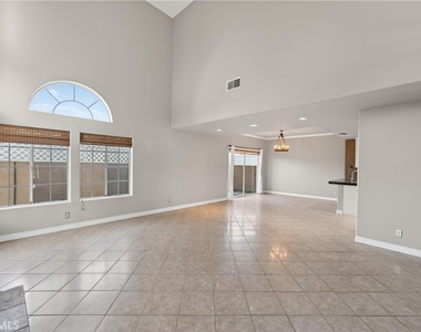 152 Terraza Court - Photo Thumbnail 6