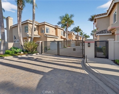 152 Terraza Court - Photo Thumbnail 2
