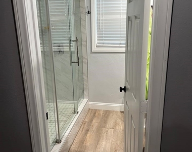 5382 Marietta - Photo Thumbnail 8