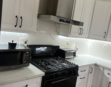 5382 Marietta - Photo Thumbnail 13