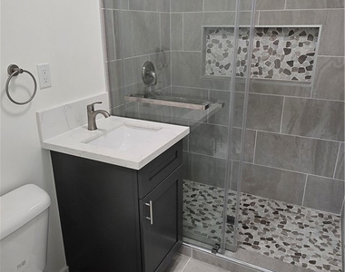 1428 E 54th - Photo Thumbnail 5