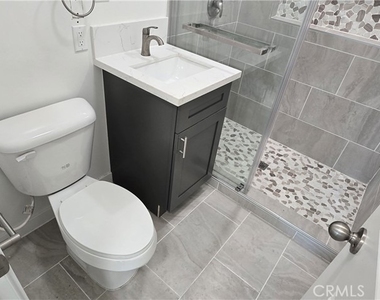 1428 E 54th - Photo Thumbnail 7