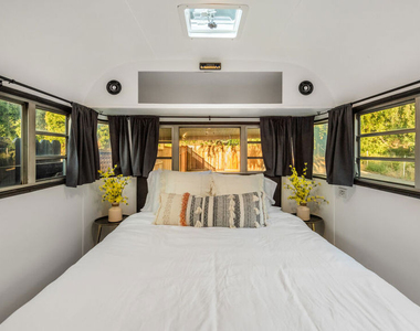 272 N Topanga - Photo Thumbnail 13