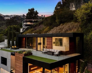 1331 Belfast Drive - Photo Thumbnail 1