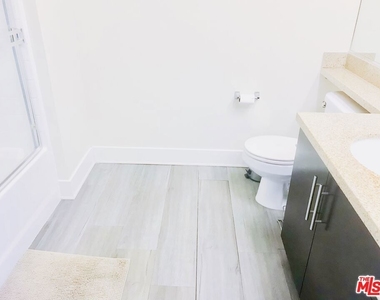 1241 5th Street - Photo Thumbnail 18