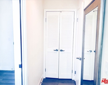 1241 5th Street - Photo Thumbnail 17