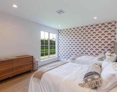 14432 Rolling Rock Place (house) Place - Photo Thumbnail 22