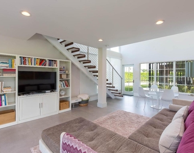 14432 Rolling Rock Place (house) Place - Photo Thumbnail 8