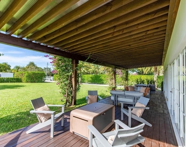 14432 Rolling Rock Place (house) Place - Photo Thumbnail 2