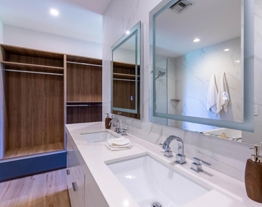 14432 Rolling Rock Place (house) Place - Photo Thumbnail 16