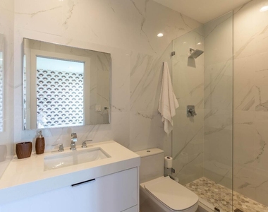 14432 Rolling Rock Place (house) Place - Photo Thumbnail 24