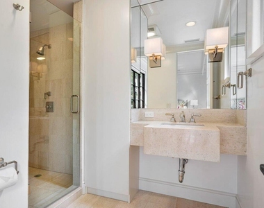 12 Lagomar Road - Photo Thumbnail 18