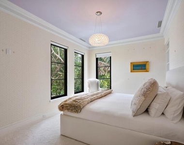 12 Lagomar Road - Photo Thumbnail 19