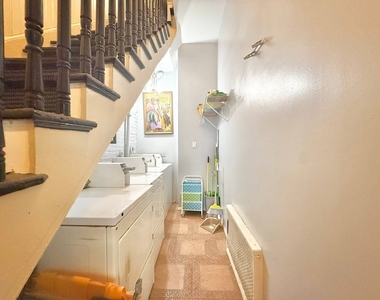 668 4th Avenue - Photo Thumbnail 7