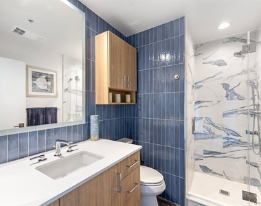 250 Dune Road - Photo Thumbnail 8
