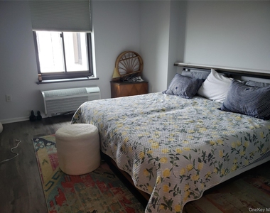 100 W Broadway - Photo Thumbnail 17