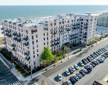 100 W Broadway - Photo Thumbnail 22