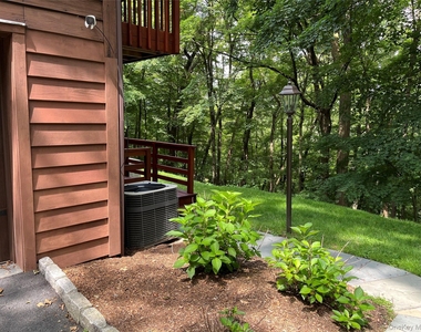 85 Paulding Drive - Photo Thumbnail 4
