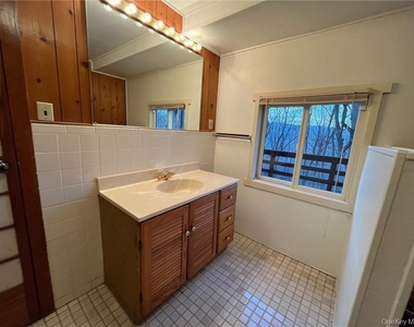 85 Paulding Drive - Photo Thumbnail 3