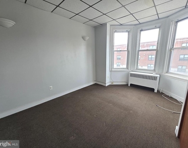 5315 Master Street - Photo Thumbnail 6