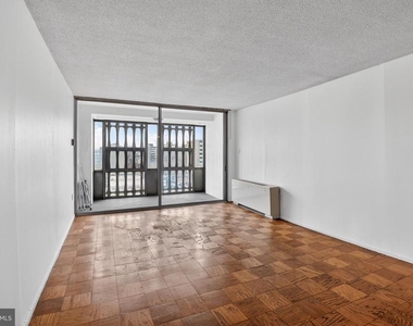 1301 Delaware Avenue Sw - Photo Thumbnail 5