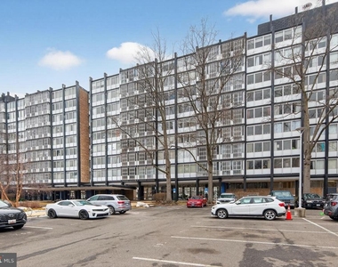 1301 Delaware Avenue Sw - Photo Thumbnail 3