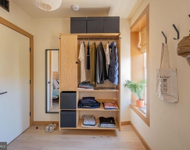 2021 4th Street Nw - Photo Thumbnail 21