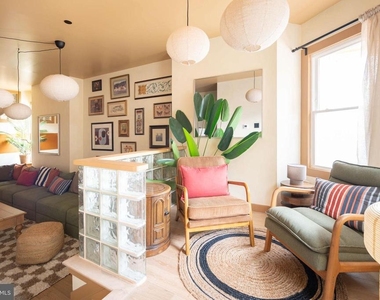 2021 4th Street Nw - Photo Thumbnail 3