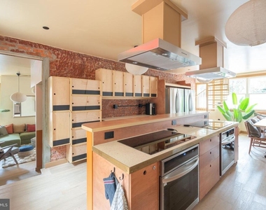 2021 4th Street Nw - Photo Thumbnail 10