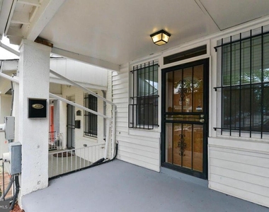 1648 L Street Ne - Photo Thumbnail 2