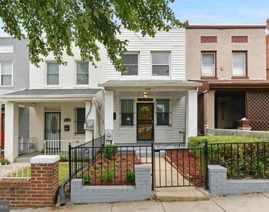 1648 L Street Ne - Photo Thumbnail 1