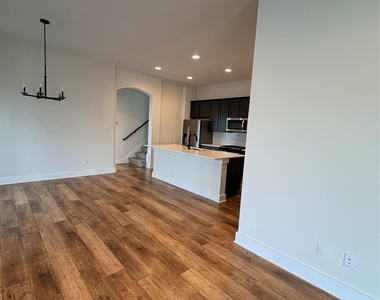 8604 Torrita Dr - Photo Thumbnail 3