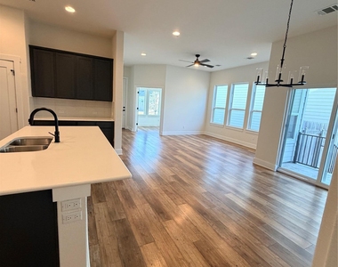 8604 Torrita Dr - Photo Thumbnail 2